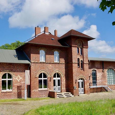 Urlaubsbahnhof-Gueterboden Apartment Lauterbach  Exterior foto